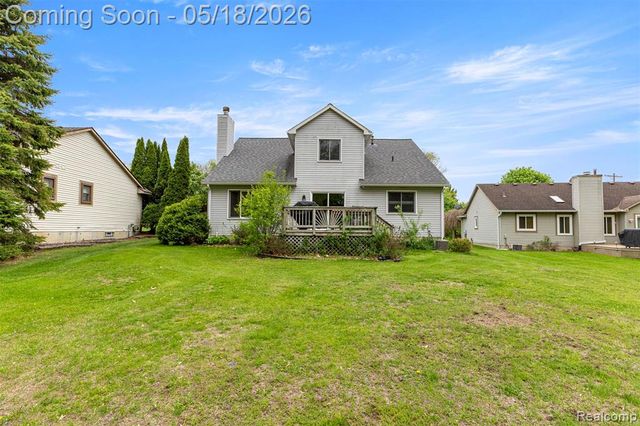 7978 Hoffman Drive, Waterford, MI 48327