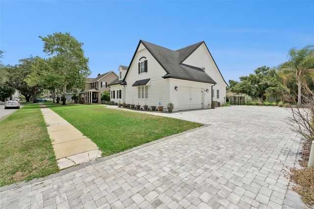 5210 HAMMOCK CIRCLE, St Cloud, FL 34771