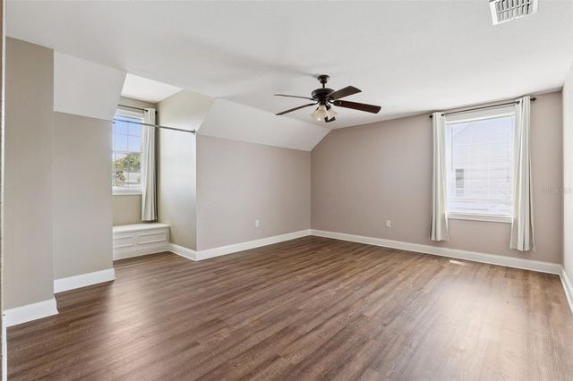 5210 HAMMOCK CIRCLE, St Cloud, FL 34771