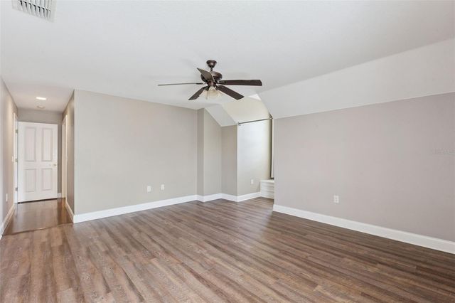 5210 HAMMOCK CIRCLE, St Cloud, FL 34771