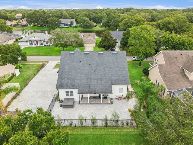 5210 HAMMOCK CIRCLE, St Cloud, FL 34771
