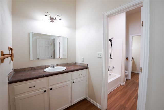 1101 Cates Street, Bridgeport, TX 76426