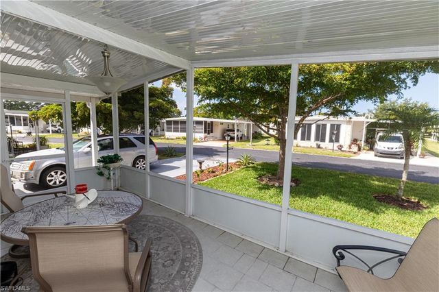 58 Sturbridge LN, Fort Myers, FL 33908