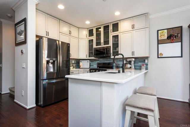 10125 LEAVESLY TRL, Santee, CA 92071