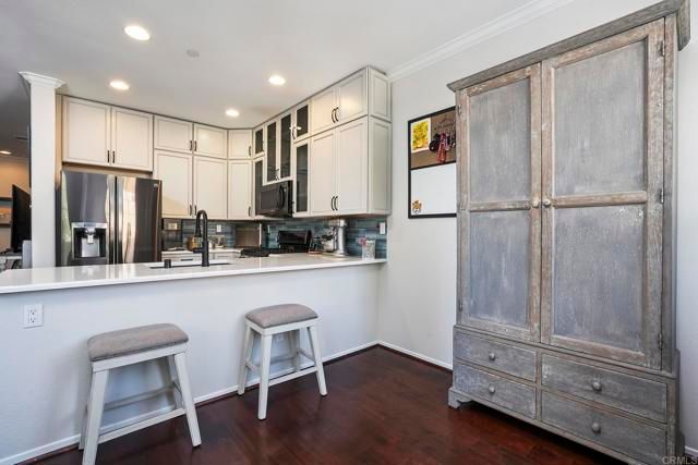 10125 LEAVESLY TRL, Santee, CA 92071