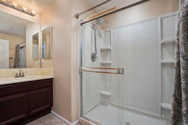 10125 LEAVESLY TRL, Santee, CA 92071