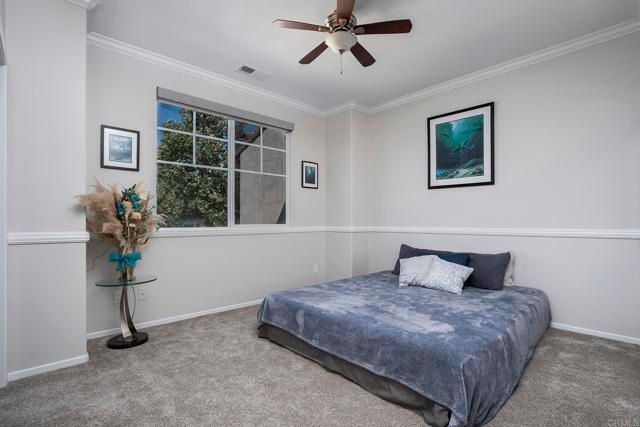 10125 LEAVESLY TRL, Santee, CA 92071