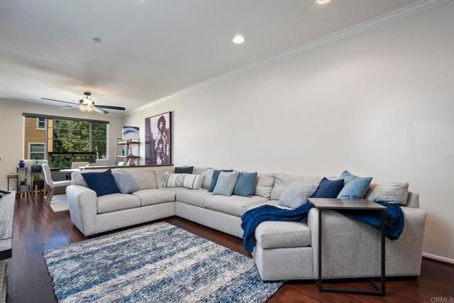 10125 LEAVESLY TRL, Santee, CA 92071