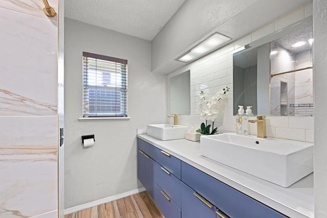 6424 N Sterling Drive, Oklahoma City, OK 73132