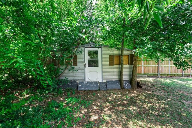 6424 N Sterling Drive, Oklahoma City, OK 73132