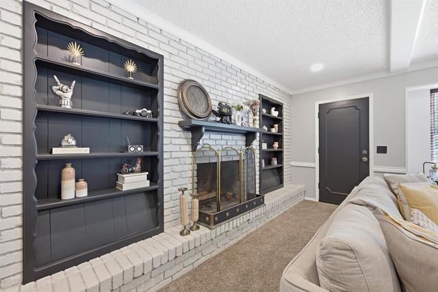 6424 N Sterling Drive, Oklahoma City, OK 73132