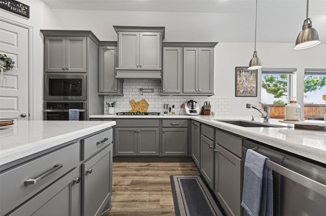 2703 Tanager Trace, Katy, TX 77493