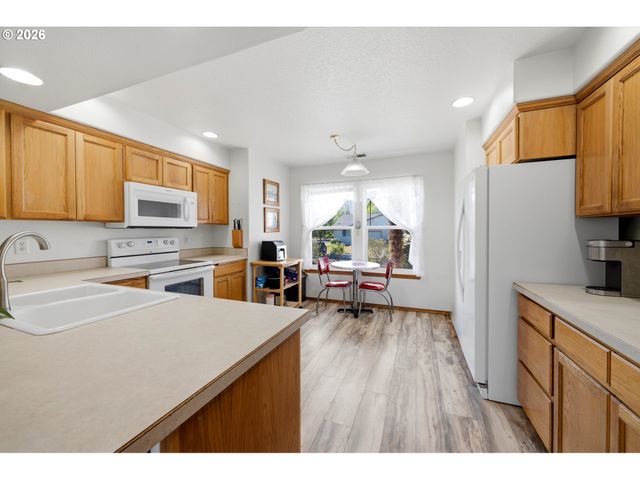 2321 Sw BARBARA St, Mc Minnville, OR 97128