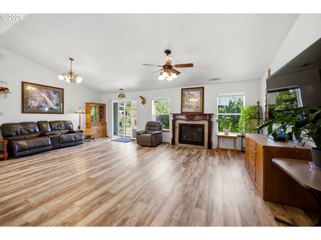 2321 Sw BARBARA St, Mc Minnville, OR 97128