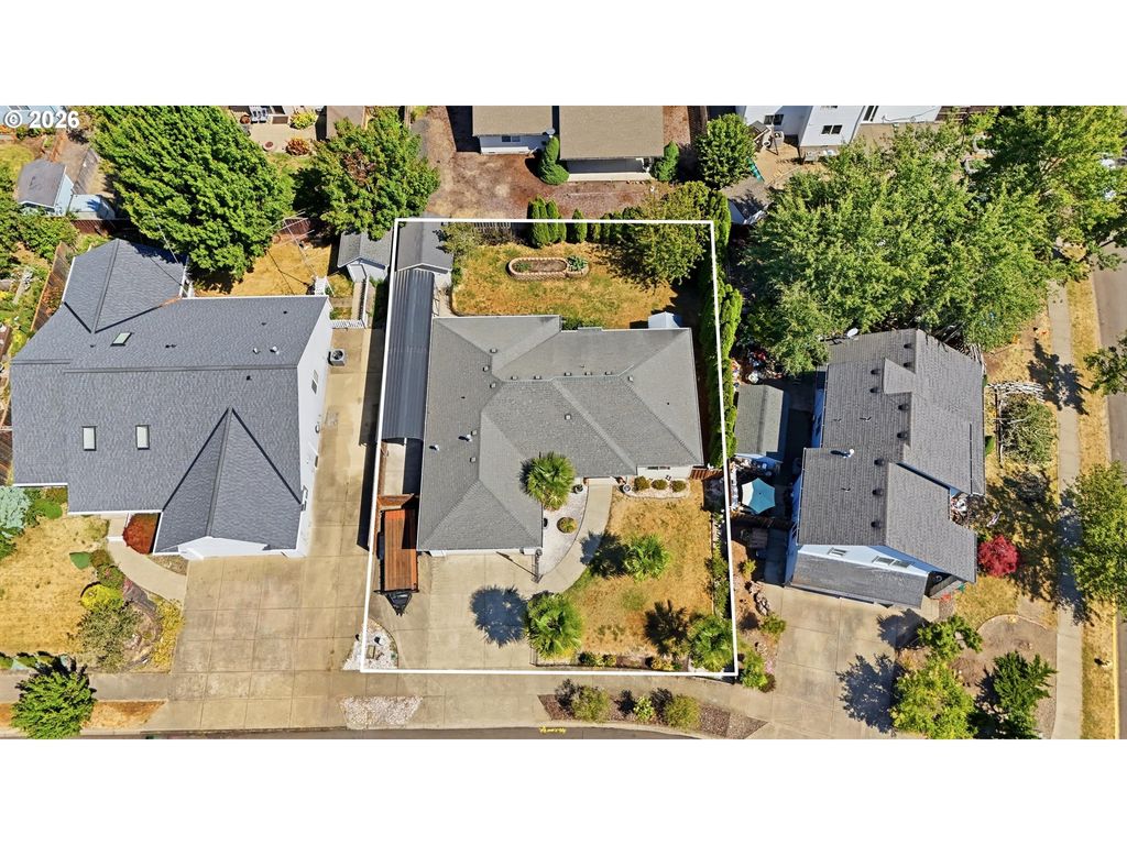 Image 31 of property listing at 2321 Sw BARBARA St, Mc Minnville, OR 97128