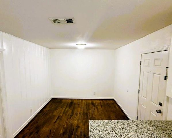 7406 Janak Drive, Houston, TX 77055
