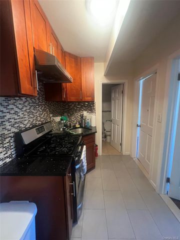 8269 166th Street, Jamaica, NY 11432