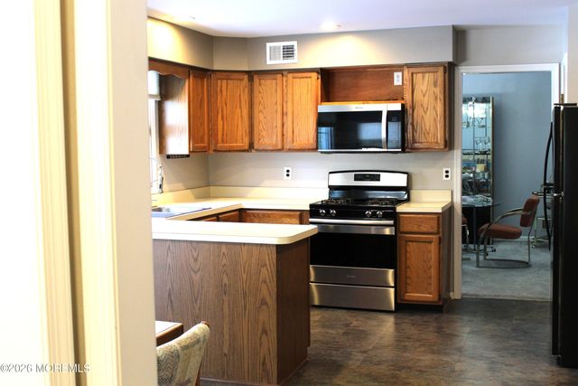 435 Frank Applegate Road, Jackson, NJ 08527