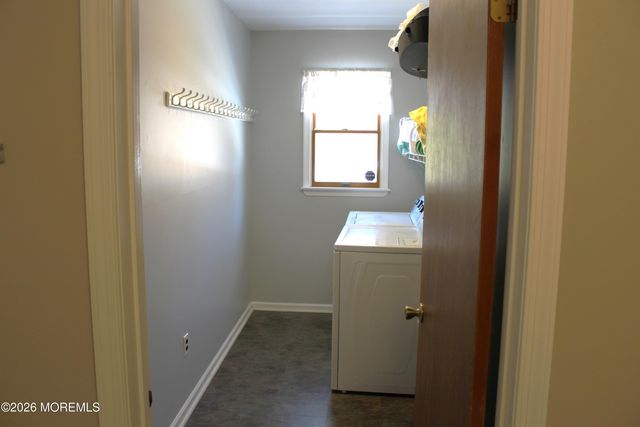 435 Frank Applegate Road, Jackson, NJ 08527