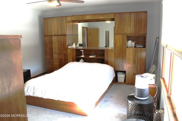 435 Frank Applegate Road, Jackson, NJ 08527