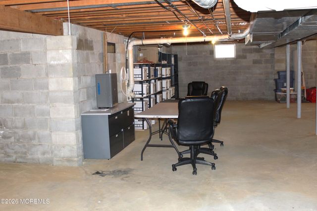 435 Frank Applegate Road, Jackson, NJ 08527