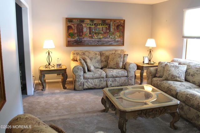 435 Frank Applegate Road, Jackson, NJ 08527