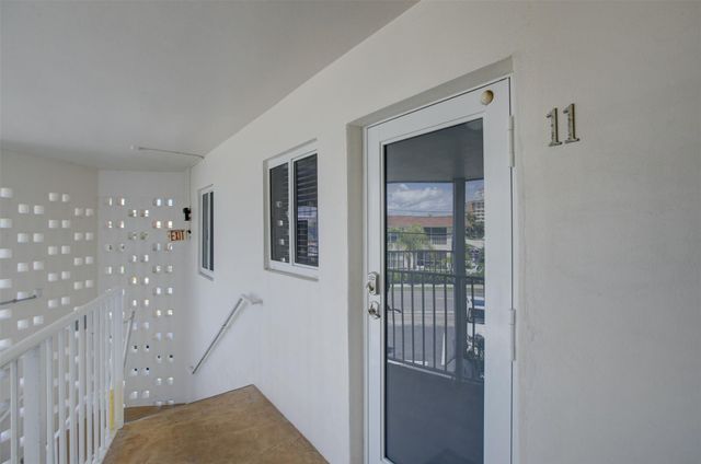 999 N Riverside Drive 11, Pompano Beach, FL 33062