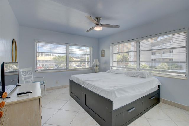 999 N Riverside Drive 11, Pompano Beach, FL 33062