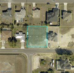 1219 NE 18th TER, Cape Coral, FL 33909