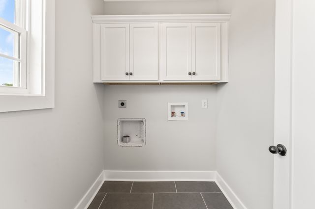 107 Lookout Dr, Winchester, TN 37398
