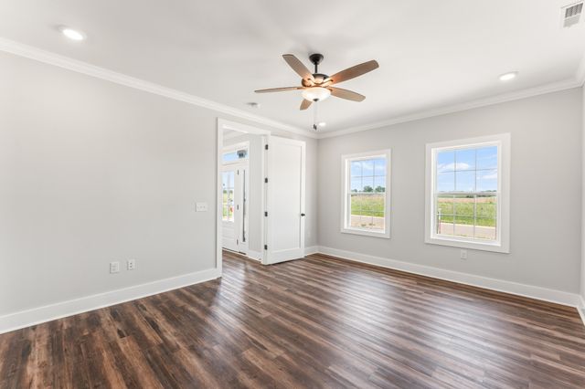 107 Lookout Dr, Winchester, TN 37398