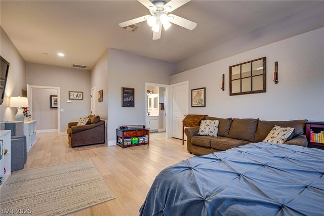 5730 North Park Street, Las Vegas, NV 89149