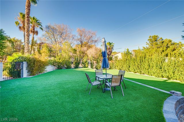 5730 North Park Street, Las Vegas, NV 89149