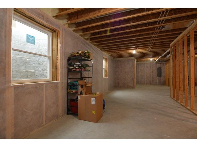 905 Roosevelt Street, Baraboo, WI 53913