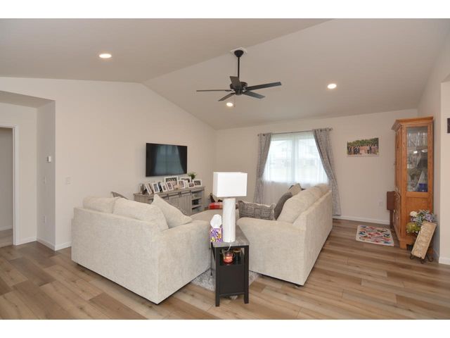 905 Roosevelt Street, Baraboo, WI 53913