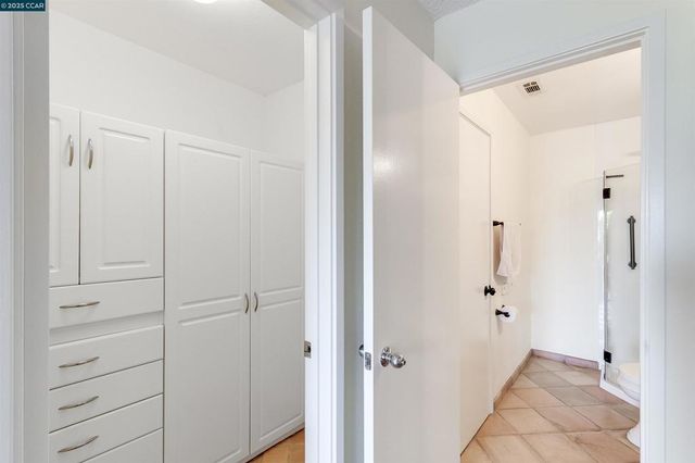 171 Nantucket Ln, Vallejo, CA 94590