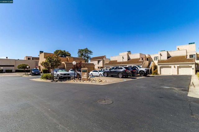 171 Nantucket Ln, Vallejo, CA 94590
