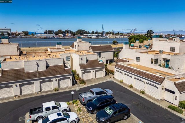 171 Nantucket Ln, Vallejo, CA 94590