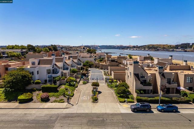 171 Nantucket Ln, Vallejo, CA 94590