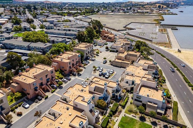 171 Nantucket Ln, Vallejo, CA 94590