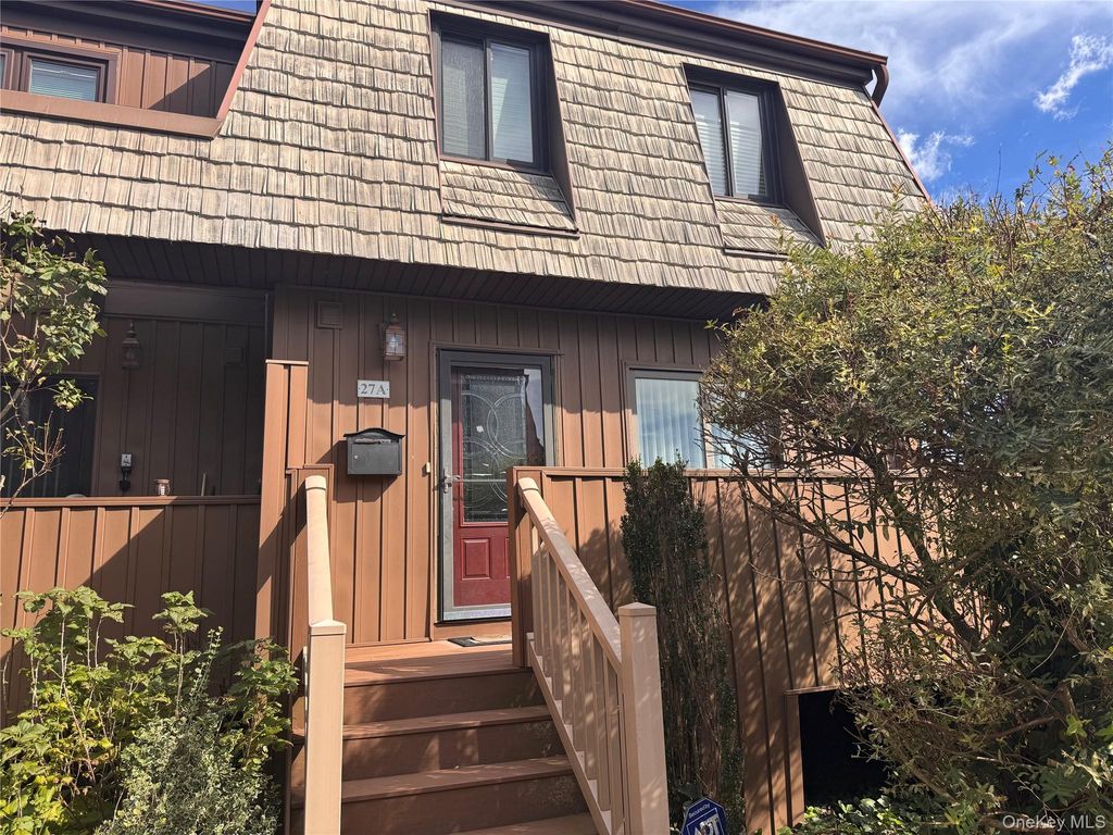 27 Heritage Drive A, New City, NY 10956 — exterior