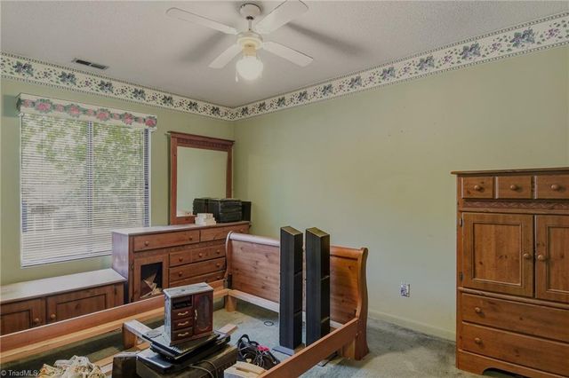 3808 Briarwood Avenue, High Point, NC 27265