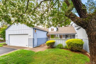 889 Princeton Dr, Sonoma, CA 95476
