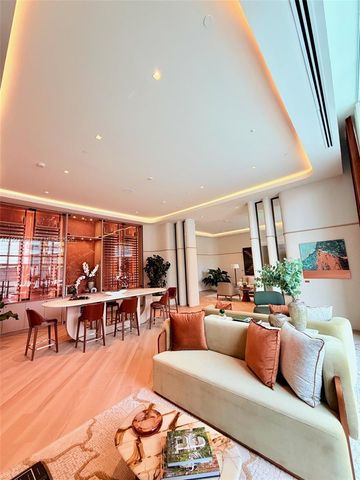 77 SE 5th St 1608, Miami, FL 33131