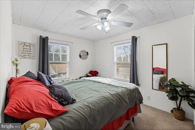 218 SANHICAN DR, Trenton, NJ 08618