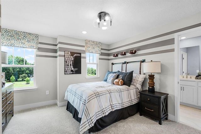 687 EMERALD GROVE DRIVE, Apopka, FL 32703