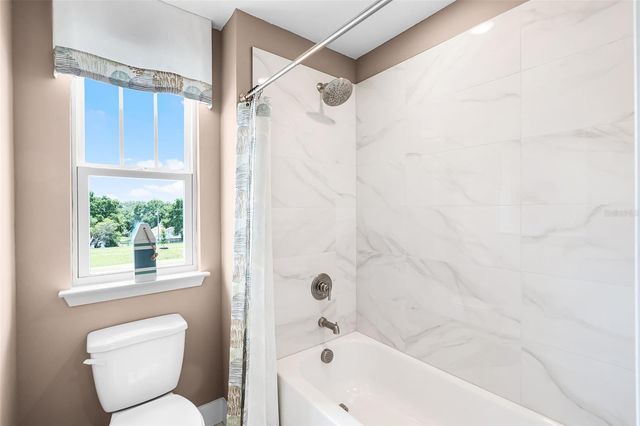 687 EMERALD GROVE DRIVE, Apopka, FL 32703