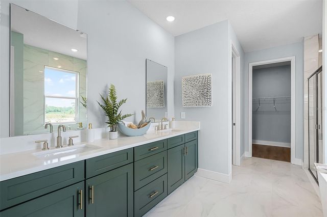 687 EMERALD GROVE DRIVE, Apopka, FL 32703