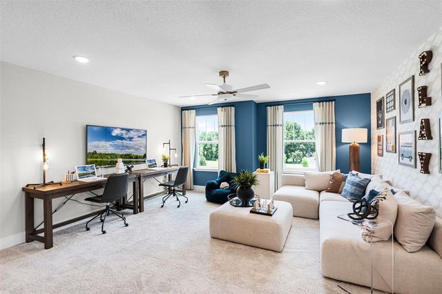 687 EMERALD GROVE DRIVE, Apopka, FL 32703