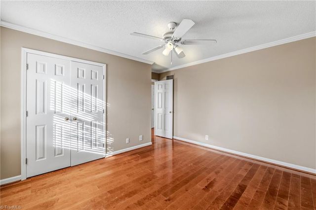 4 Holdsworth Court, Greensboro, NC 27455